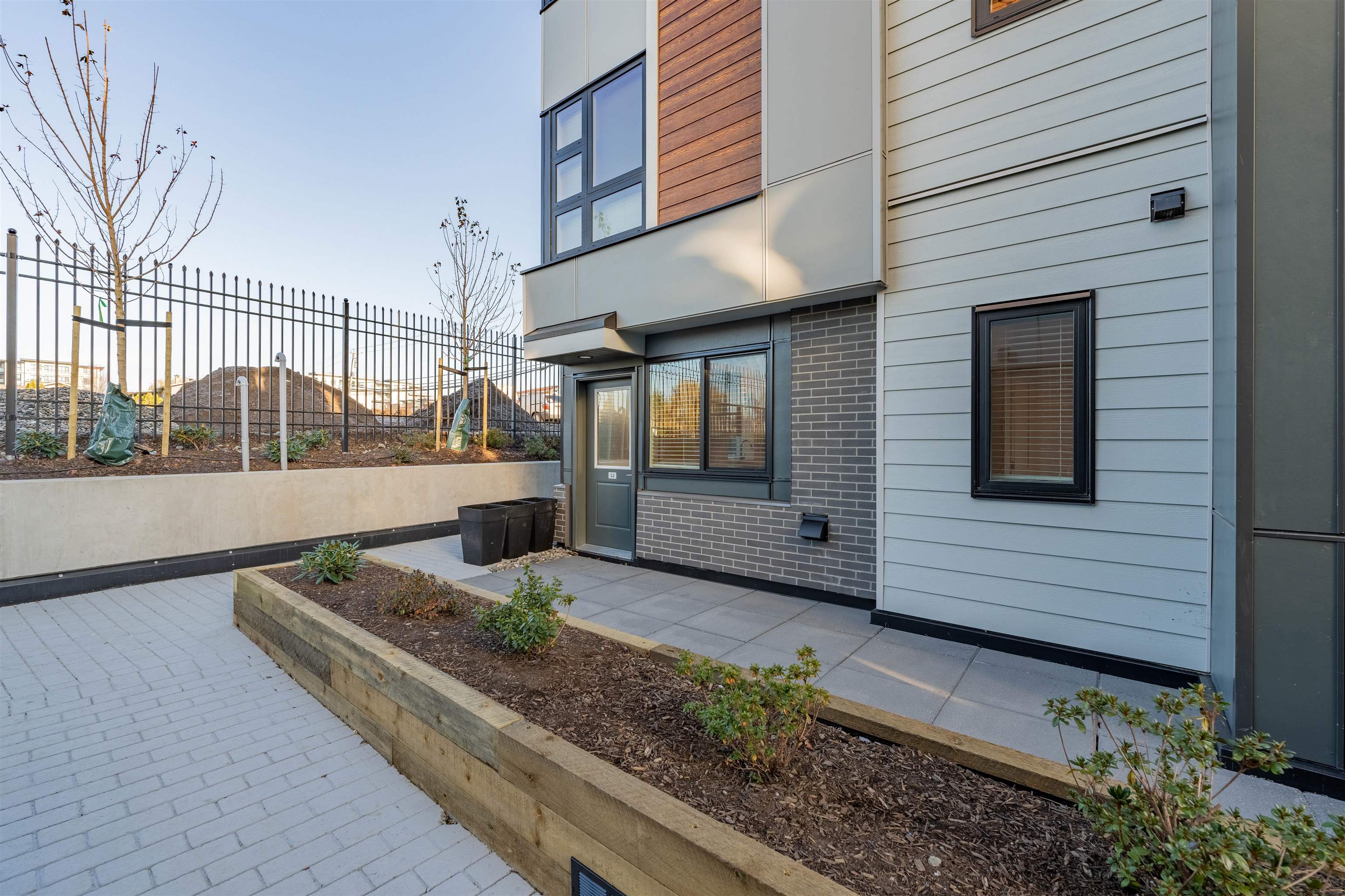 35, 1419 McCallum Road, Abbotsford, BC, V2S 8B2 R2786254 Prime