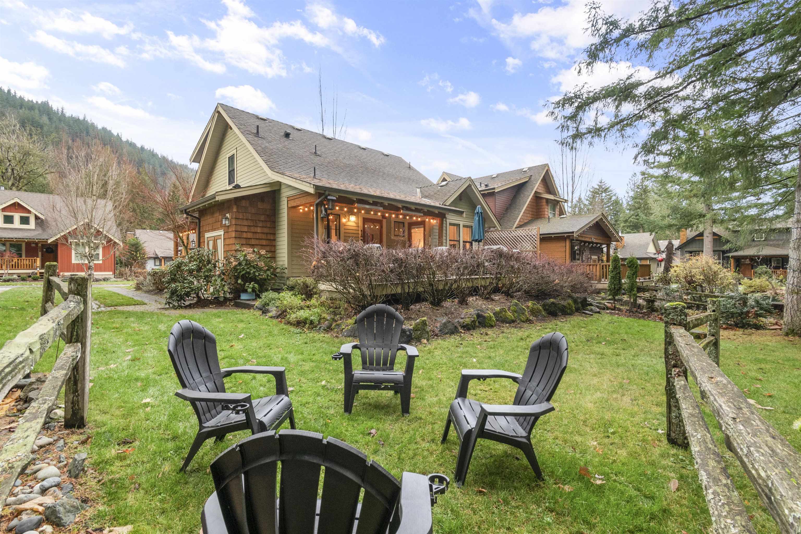 1854 Mossy Green Way, Lindell Beach, BC, V2R 0E1 R2834331 Cultus