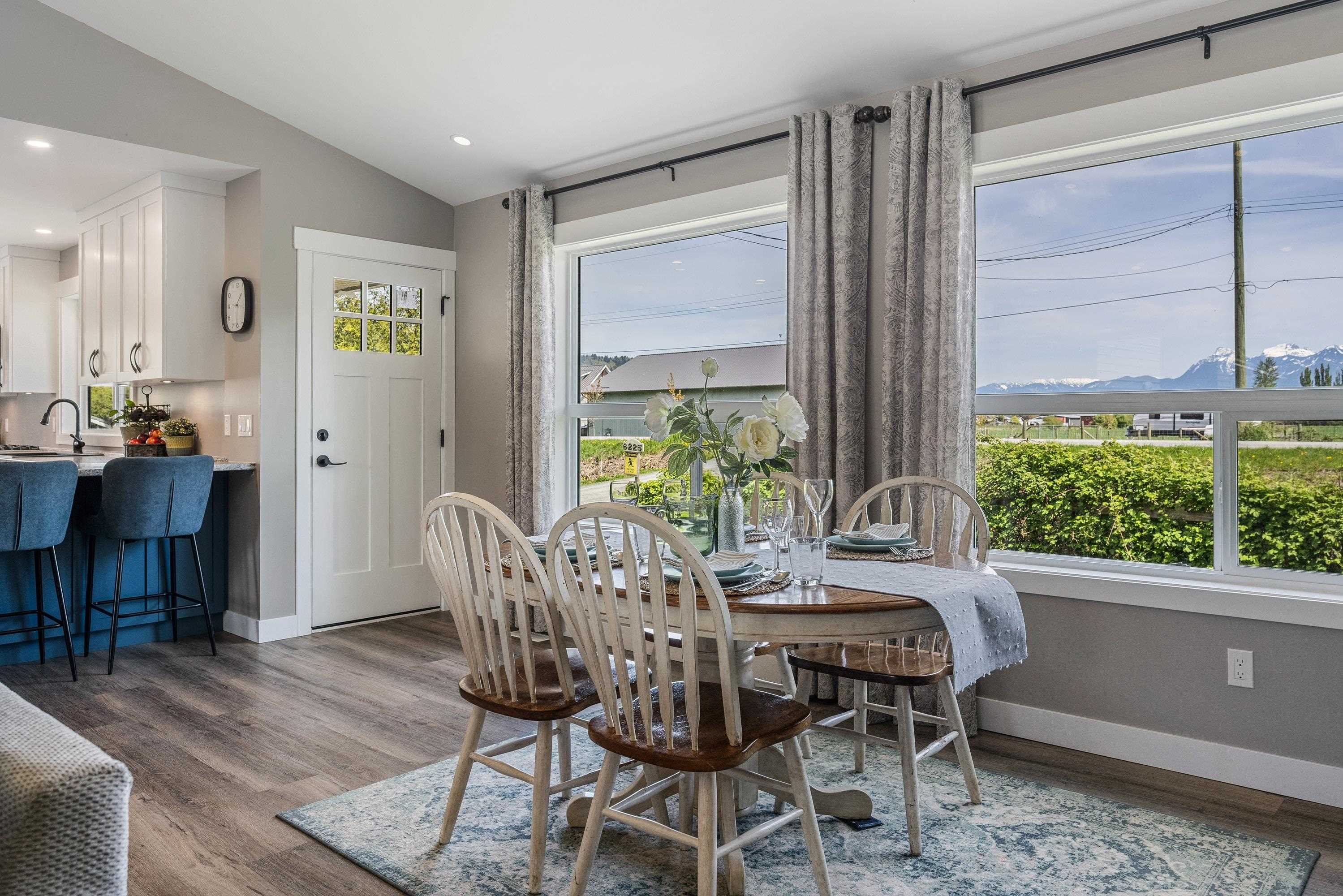 6225 Chadsey Road, Sardis Greendale, BC, V2R 4P2 R2874712 Sarah