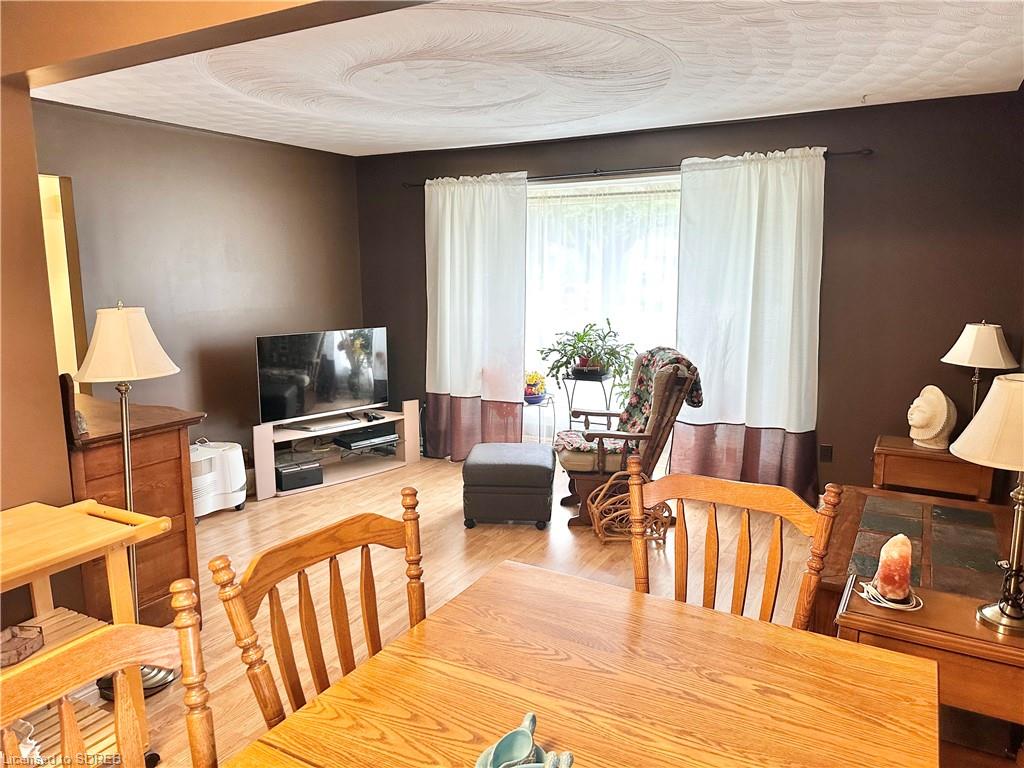 11 Normandy Circle, Simcoe, ON, N3Y 4J6 40497673 Gail Bouw Real