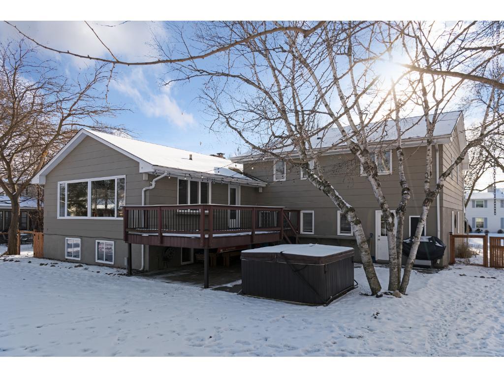 4424 Gilford Drive, Edina, MN, 55435 4900139 The Nancy Walker Team