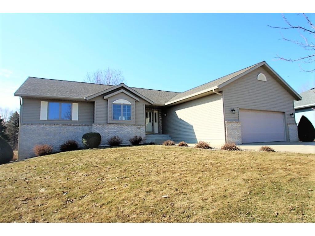 124 7th Street NE, Melrose, MN, 56352 4917107 Aimee Hegg