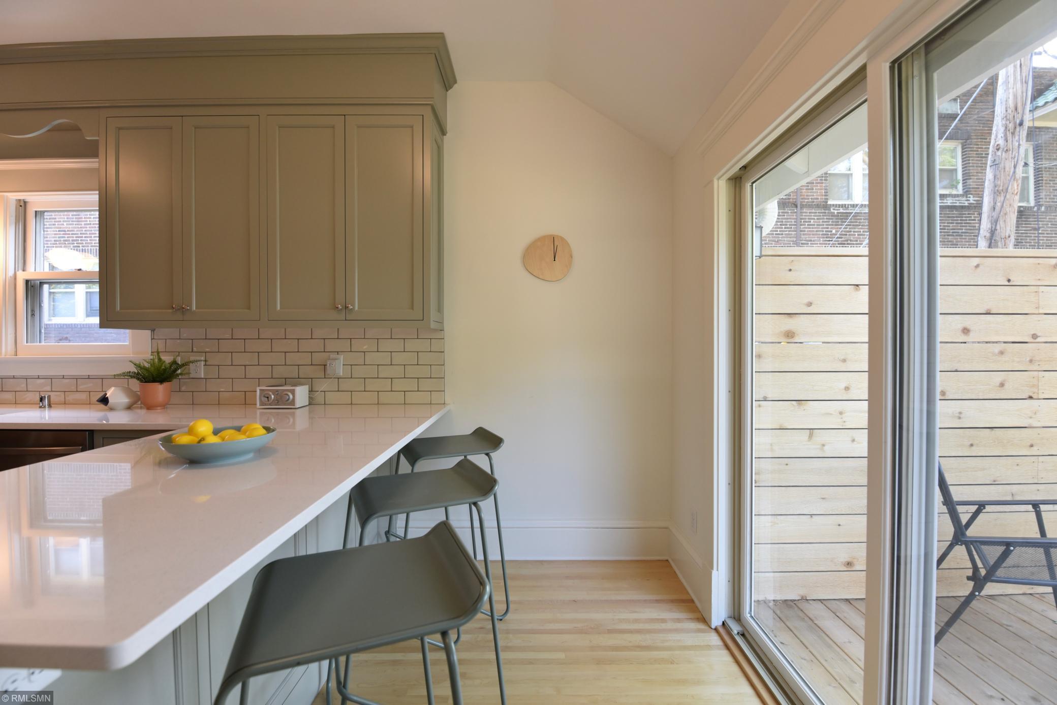 1011 Linwood Avenue, Saint Paul, MN, 55105 5616093 Anderson Realty