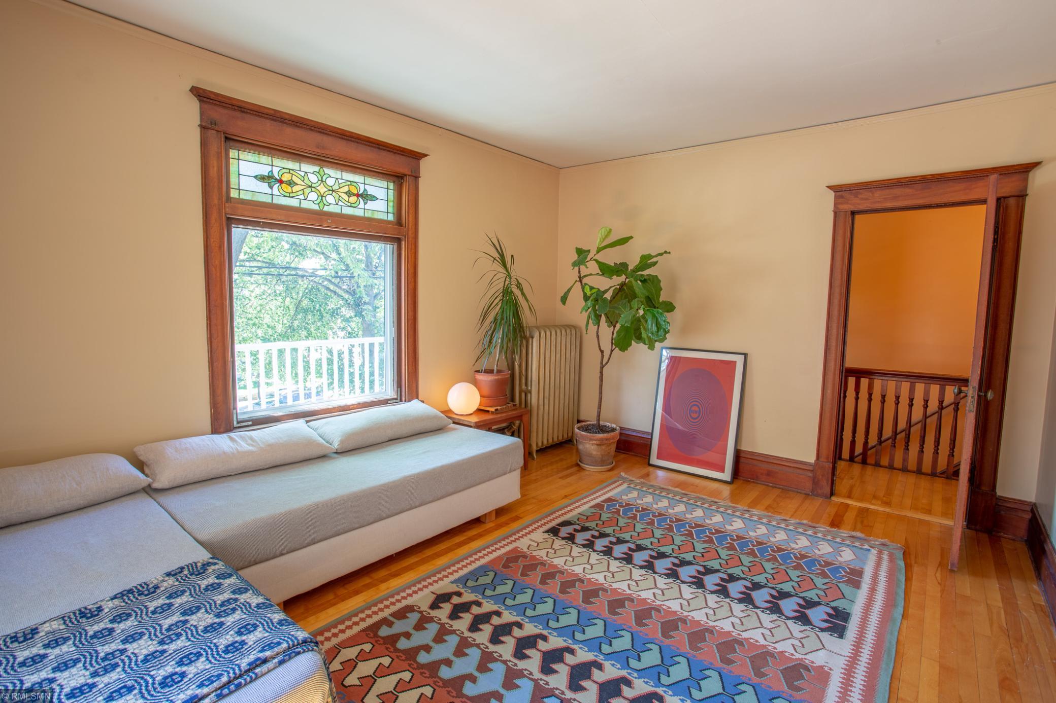 2620-e-22nd-street-minneapolis-mn-55406-5622728-anderson-realty