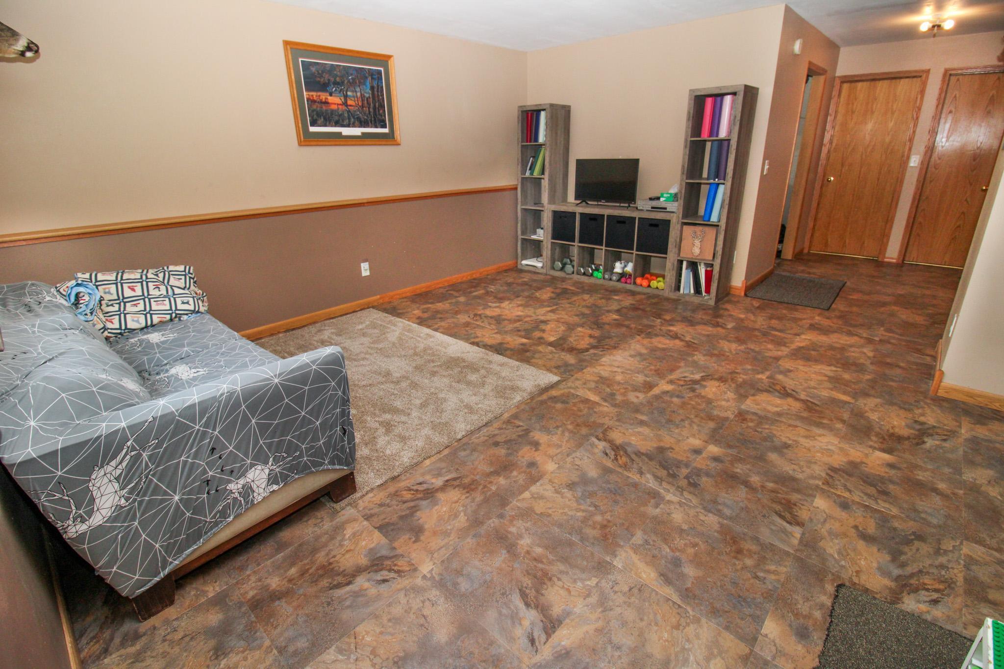 718-country-club-drive-sw-melrose-mn-56352-6424558-aimee-hegg