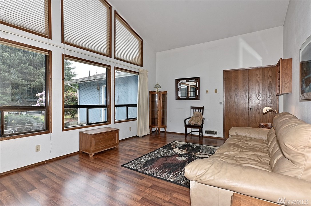 2709 232nd Street Sw Brier Wa 98036 1143098 1143098