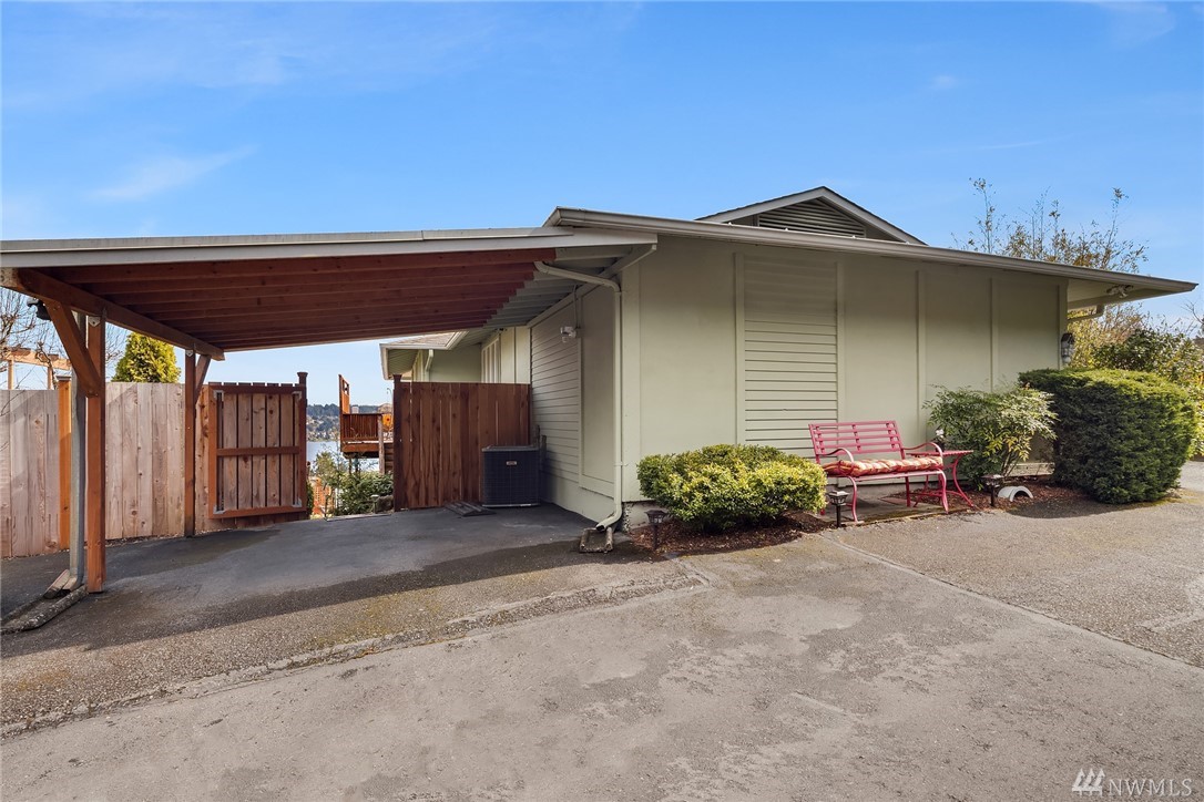 Address Withheld | 1265681 | 1265681 | Tenhulzen Real Estate