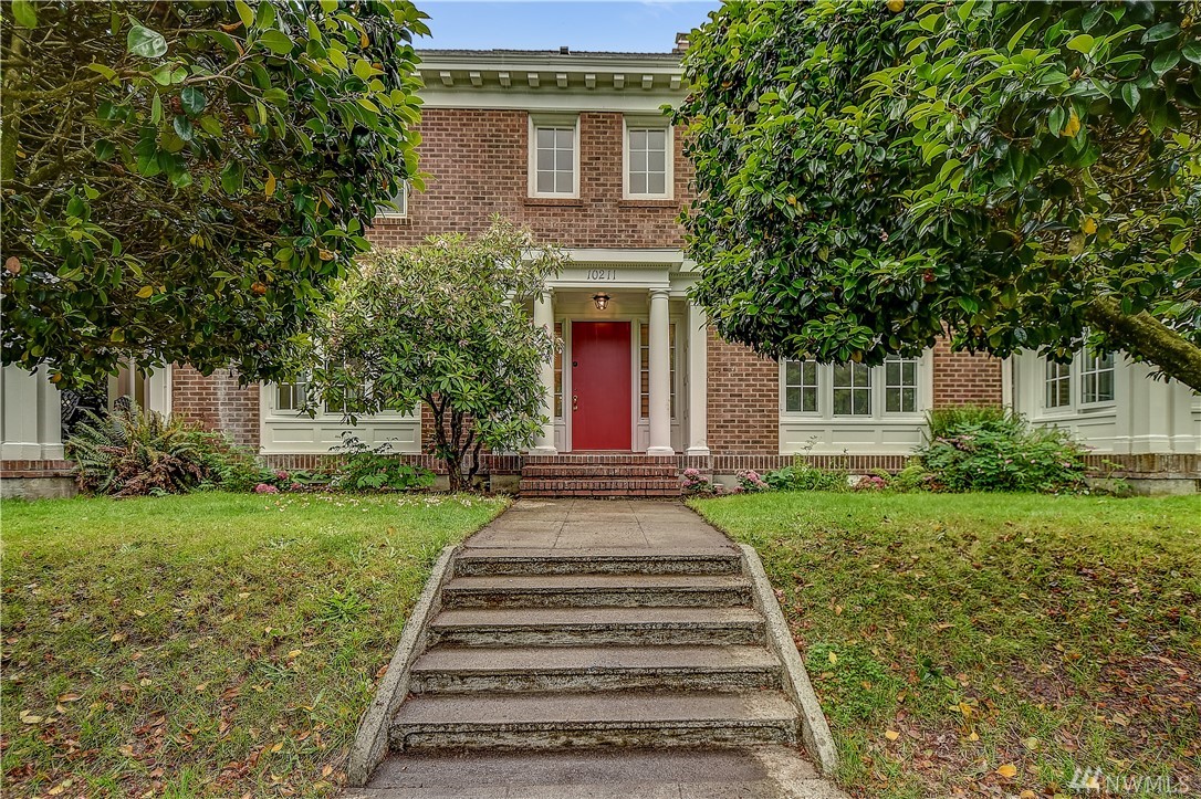 10211 Des Moines Memorial Drive S Seattle Wa 98168 1463477 Derenda Sweeney