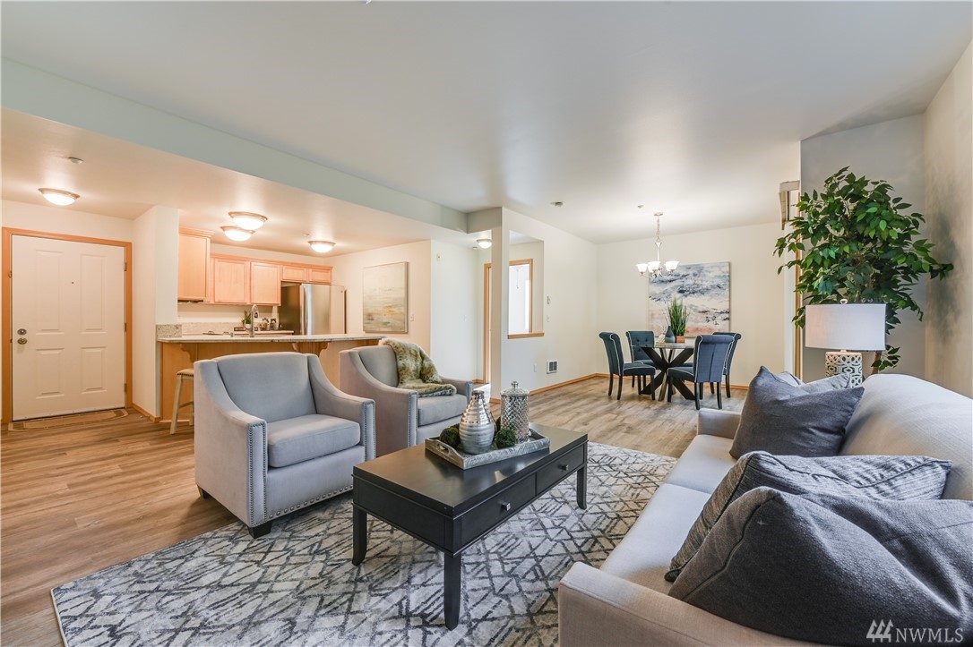 Past Sales Carol Junglov