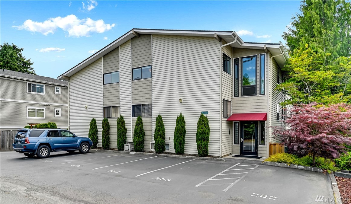 335 3rd Avenue S Unit 303, Edmonds, WA, 98020 1619318 Carol Junglov