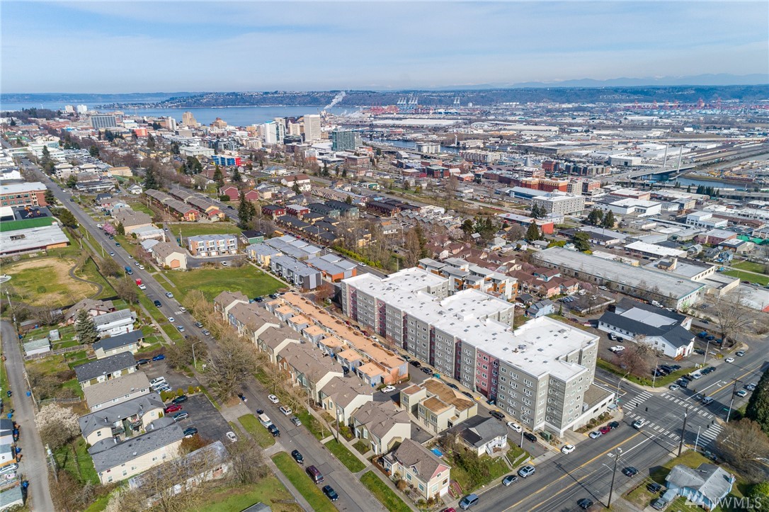2434 Yakima Court, WA, 98405 1744709 Diana Morrow