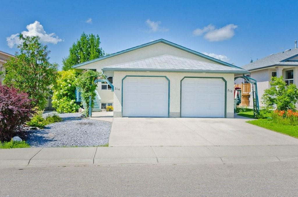 314 Strathaven Drive, Strathmore, AB C4271272 Michelle Eldjarnson