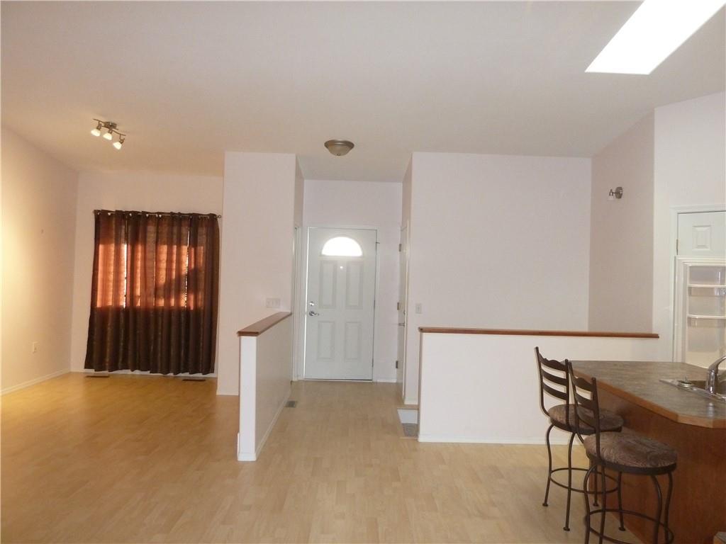 6 717 Centre Street, Vulcan, AB, T0L 2B0 C4272445 Curtis Patton