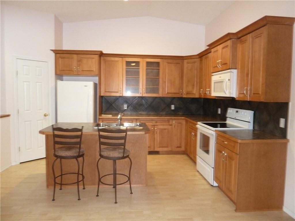 6 717 Centre Street, Vulcan, AB, T0L 2B0 C4272445 Curtis Patton