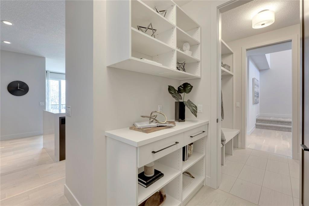 113 Rock Lake Heights NW, Calgary, AB, T3G 0G3 C4279665 Tony