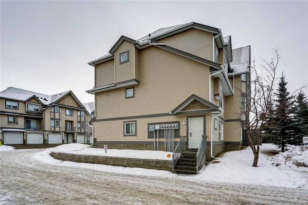 128 Cedarwood Lane SW, Calgary, AB, T2W 6J3 C4282300 Tudor