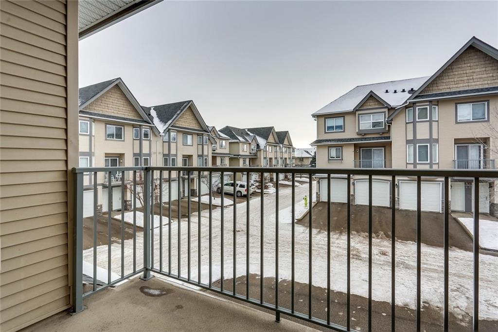 128 Cedarwood Lane SW, Calgary, AB, T2W 6J3 C4282300 Tudor