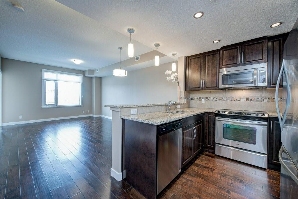 504 16 Varsity Estates Circle NW, Calgary, AB, T3A 2Y1 C4286348