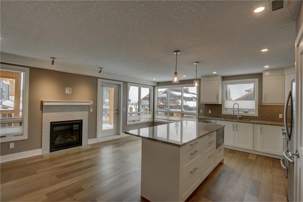 204, 3000E Stewart Creek Drive, Canmore, AB, T1W 0G5 C4291379