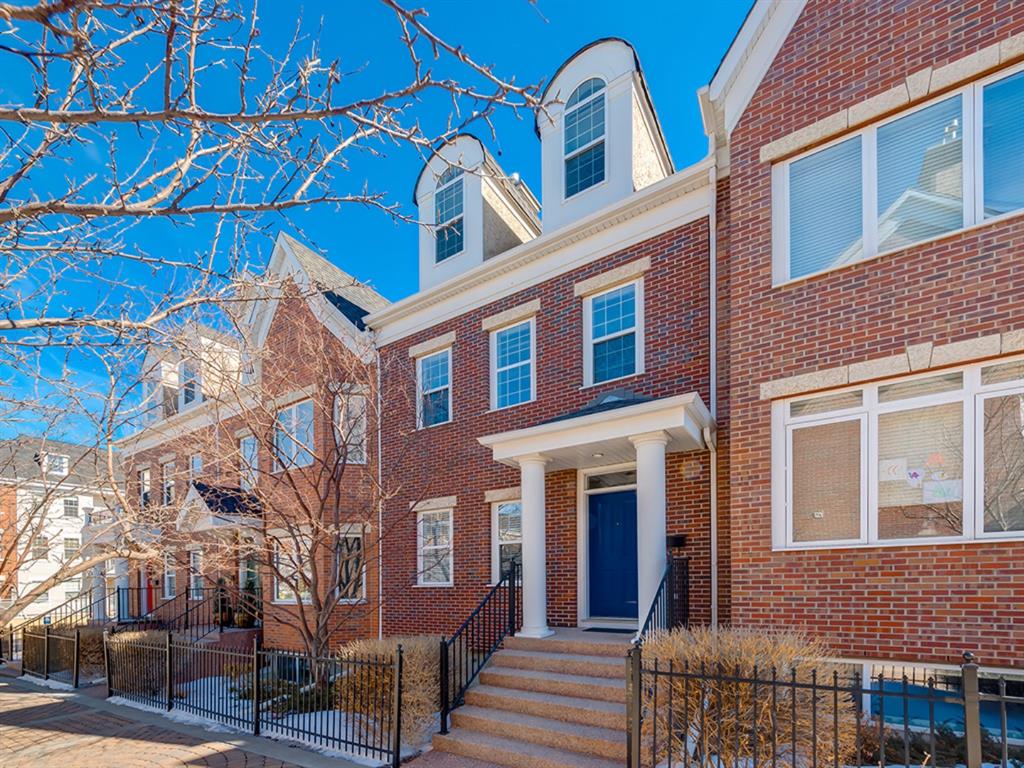 526 Garrison Square SW, Calgary, AB, T2T 6B5 C4292186 Hamilton Lamb