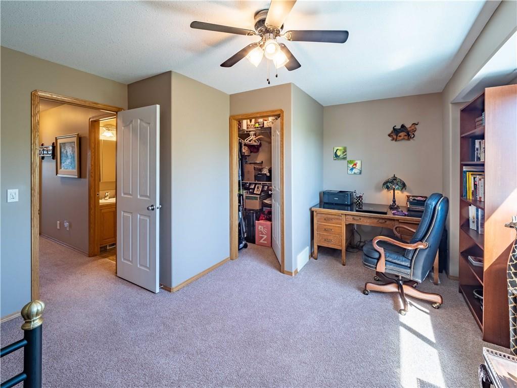 205 30 Wellington Cove, Strathmore, AB, T1P 1Z4 C4301812 Heart