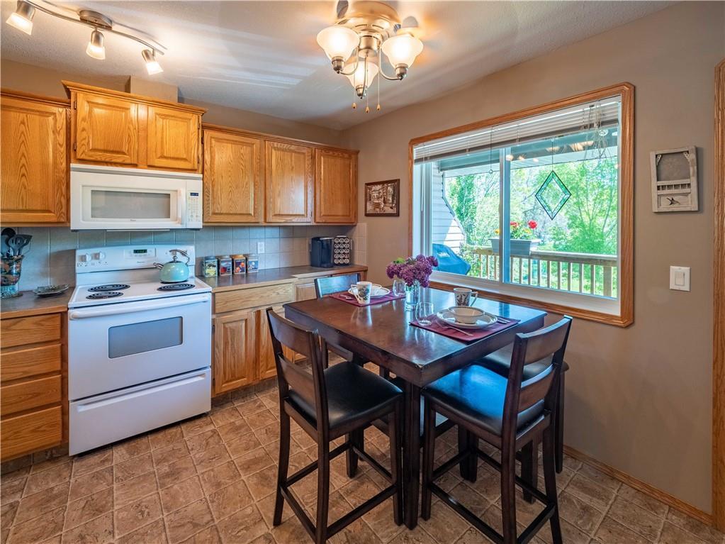 205 30 Wellington Cove, Strathmore, AB, T1P 1Z4 C4301812 Heart