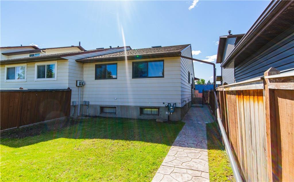 5 Castleridge Way NE, Calgary, AB, T3J 1P8 C4301893 Pammi Brar