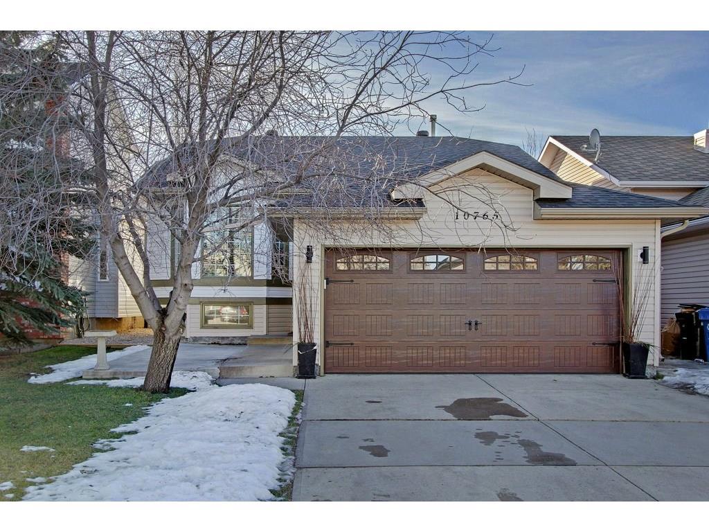 10765 Hidden Valley Drive NW, Calgary, AB, T3a 5k1 C4150127 Robyn Moser & Associates