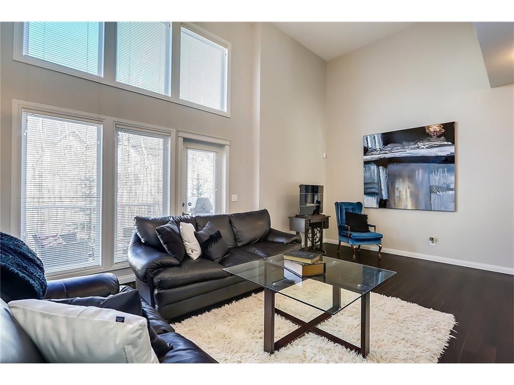 1904 Wentworth Villas SW, Calgary, AB, T3H 0K8 C4161343 Simply