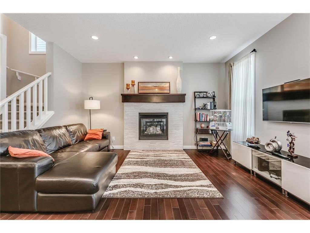 572 Panora Way NW, Calgary, AB, T3K 0N8 C4163048 Ray Cote Real