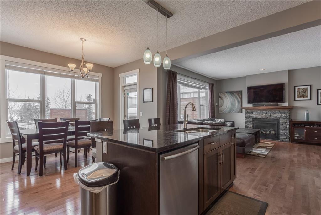 56 Elgin Meadows Link SE, Calgary, AB, T2Z 0S3 C4165003 The Penley