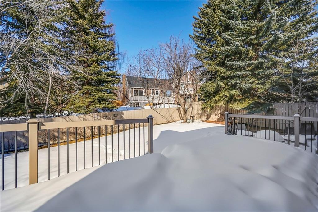 240 Pump Hill Crescent SW, Calgary,