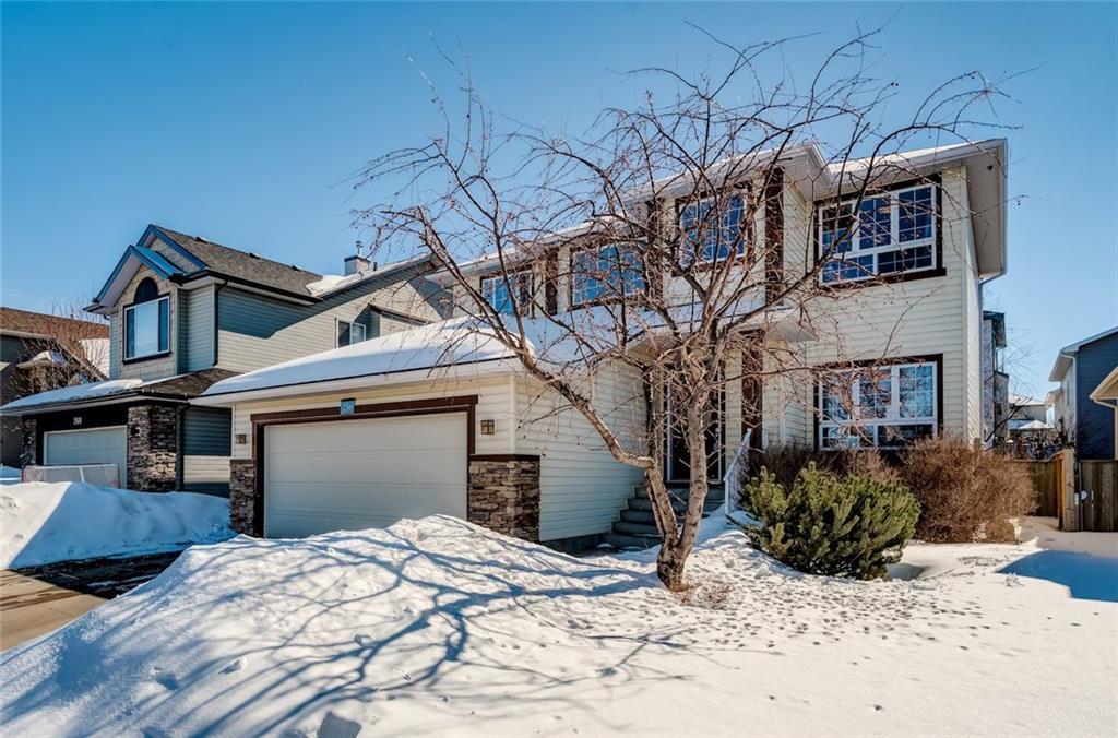 256 Cove Drive, Chestermere, AB, T1X 1J4 C4173204 Robyn Moser