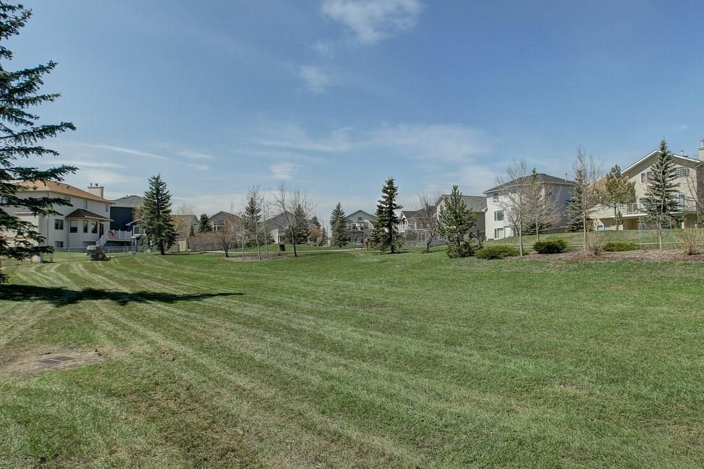 9 Sandstone Ridge Crescent, Okotoks, AB, T1S 1P8 C4173743 Fiona