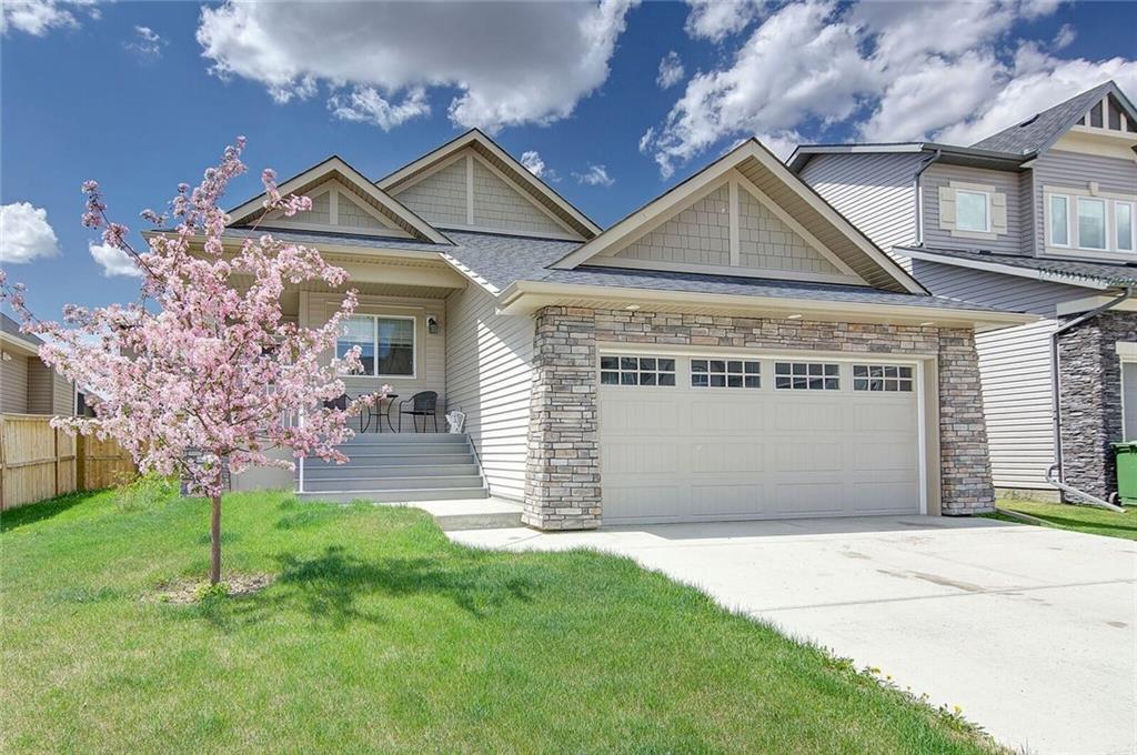 77 Rainbow Falls Boulevard, Chestermere, AB C4175665 Michelle