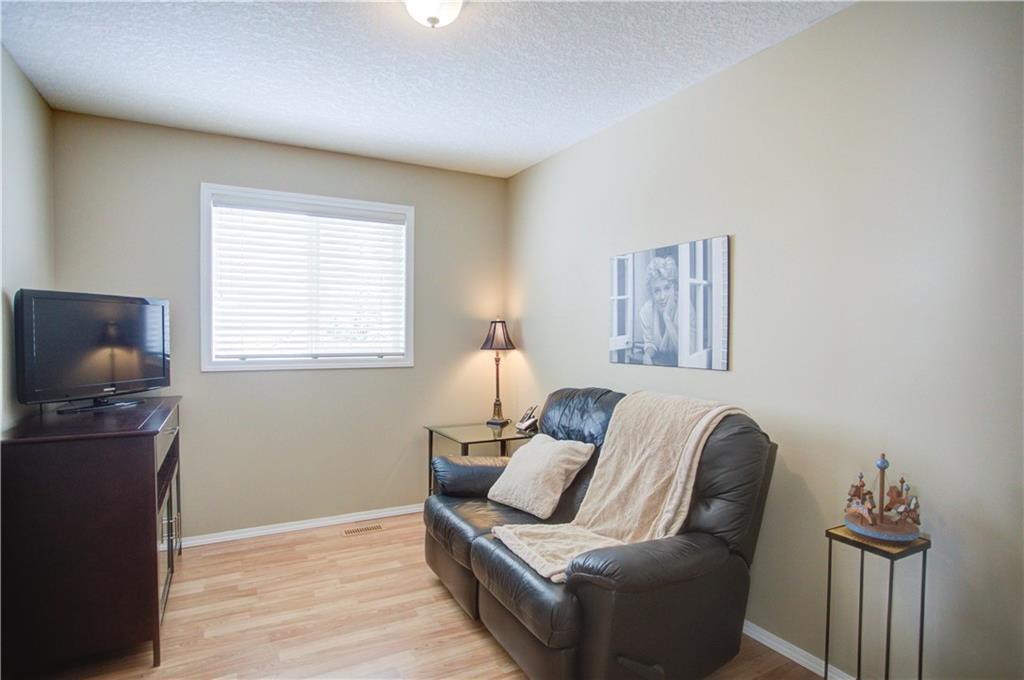 65 Somerset Manor SW, Calgary, AB, T2Y 3V7 C4177210 DANNY GREENE