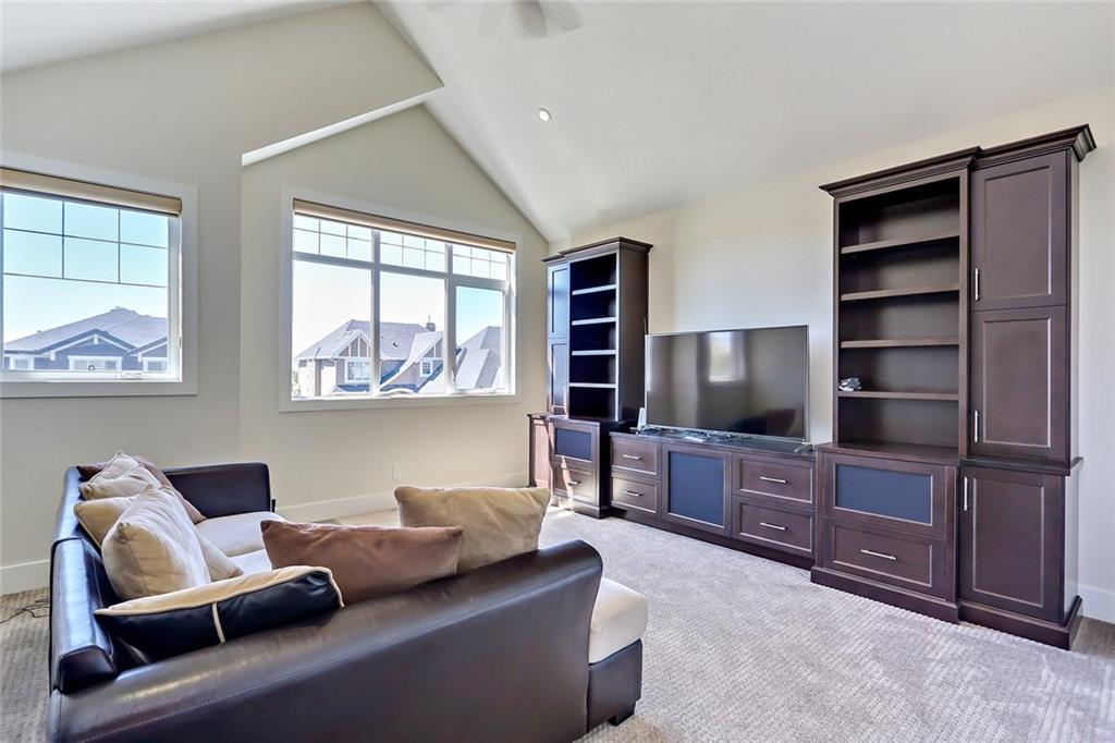 18 Rockcliff Heights NW, Calgary, AB, T3G 0C7 C4181607 Ray Cote