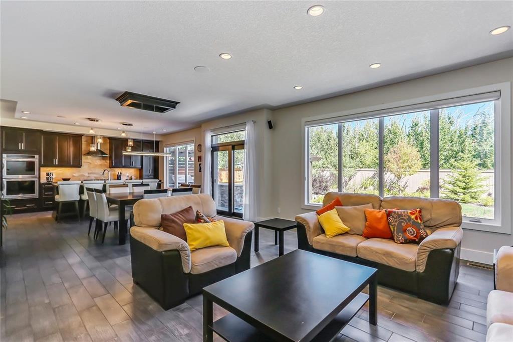 18 Rockcliff Heights NW, Calgary, AB, T3G 0C7 C4181607 Ray Cote