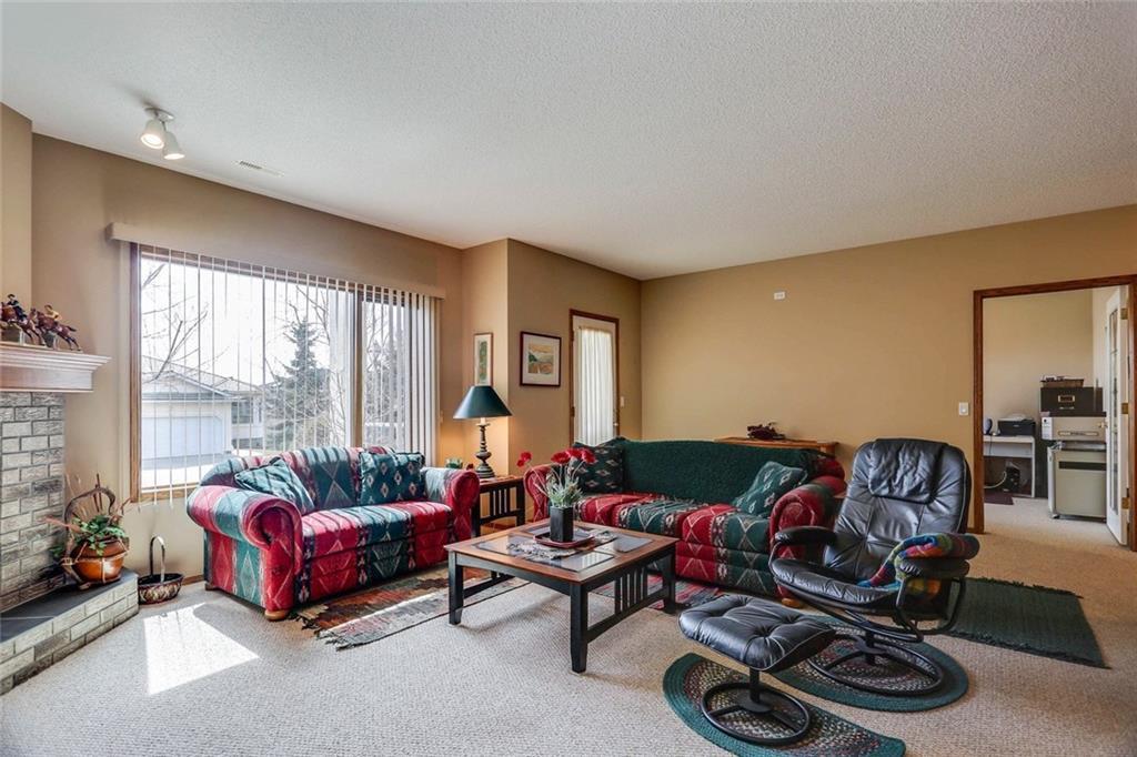 50 Eagleview Heights, Cochrane, AB, T4C 1P8 C4182528 Perrault Real