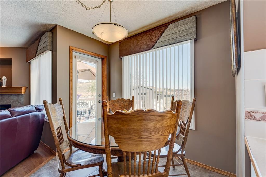 152 Hidden Valley Manor NW, Calgary, AB, t3a 5v6 C4184621 Robyn Moser & Associates Calgary