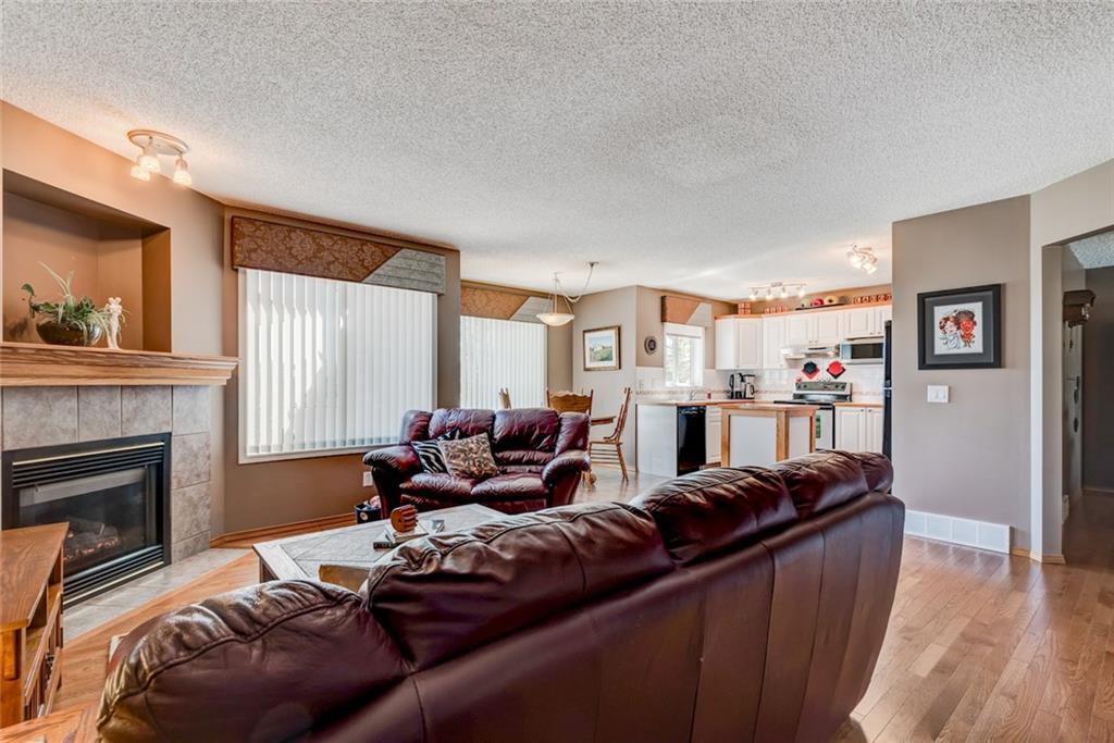 152 Hidden Valley Manor NW, Calgary, AB, t3a 5v6 C4184621 Robyn