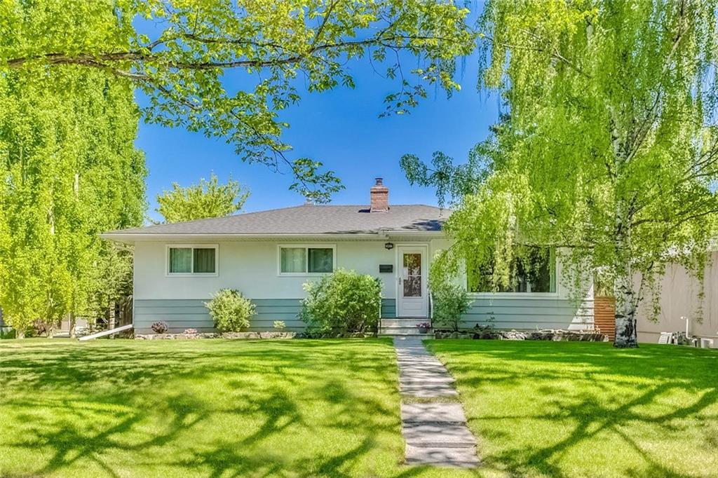 44 Rosewood Road NW, Calgary, AB, T2K 1N1 C4186070 Doug Zerr Real