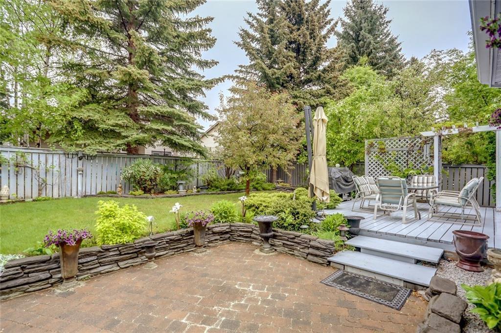 71 Canterbury Drive SW, Calgary, AB, T2W 3S7 C4188312 Smith Pezzente Real Estate