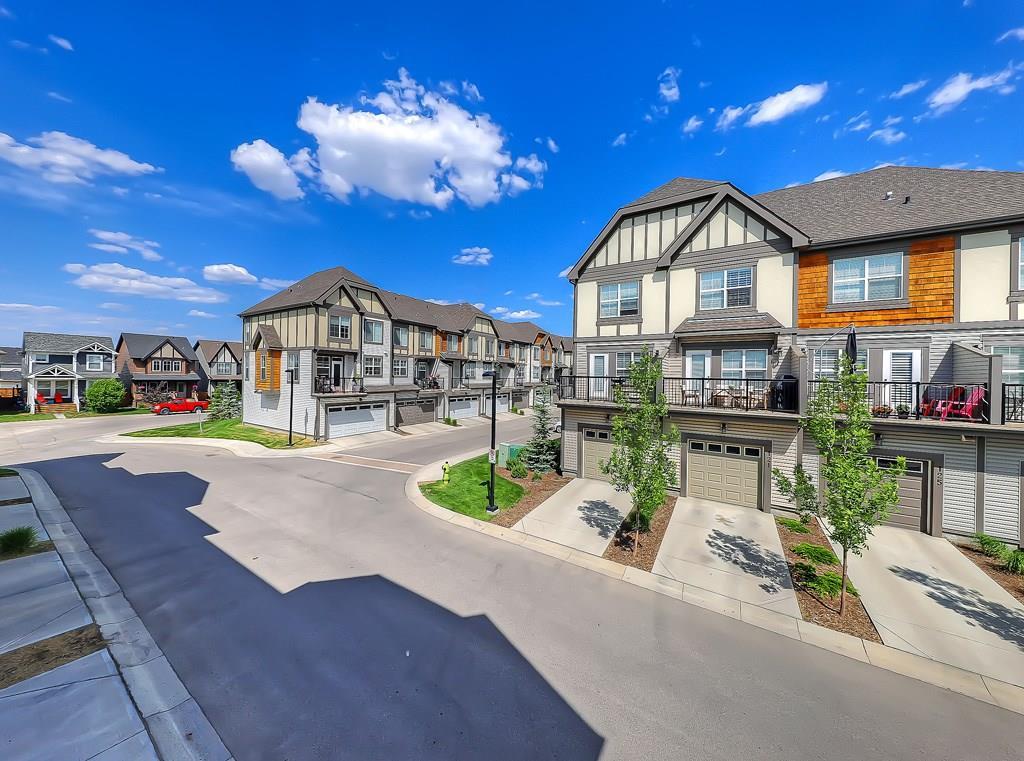 120 130 New Brighton Way SE, Calgary, AB, T2Z 1H5 C4188895 The