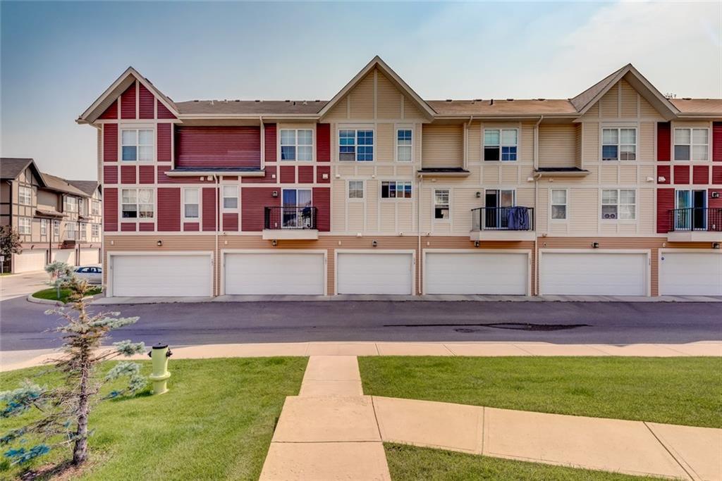 179 New Brighton Villas SE, Calgary, AB, T2Z 0T5 C4198546 Jablonski