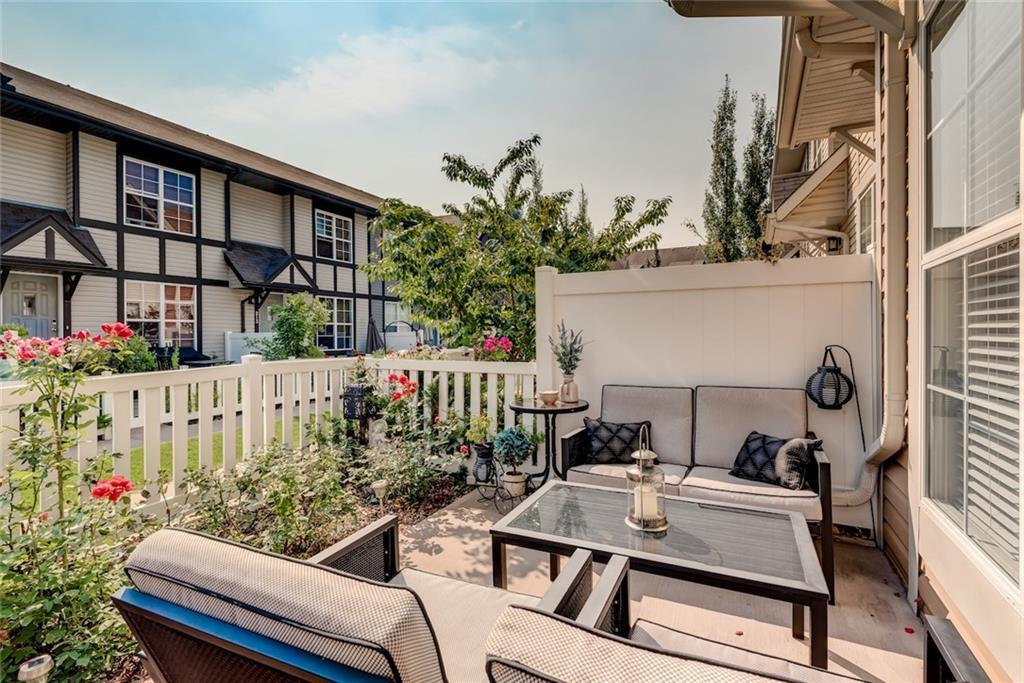 179 New Brighton Villas SE, Calgary, AB, T2Z 0T5 C4198546 Jablonski