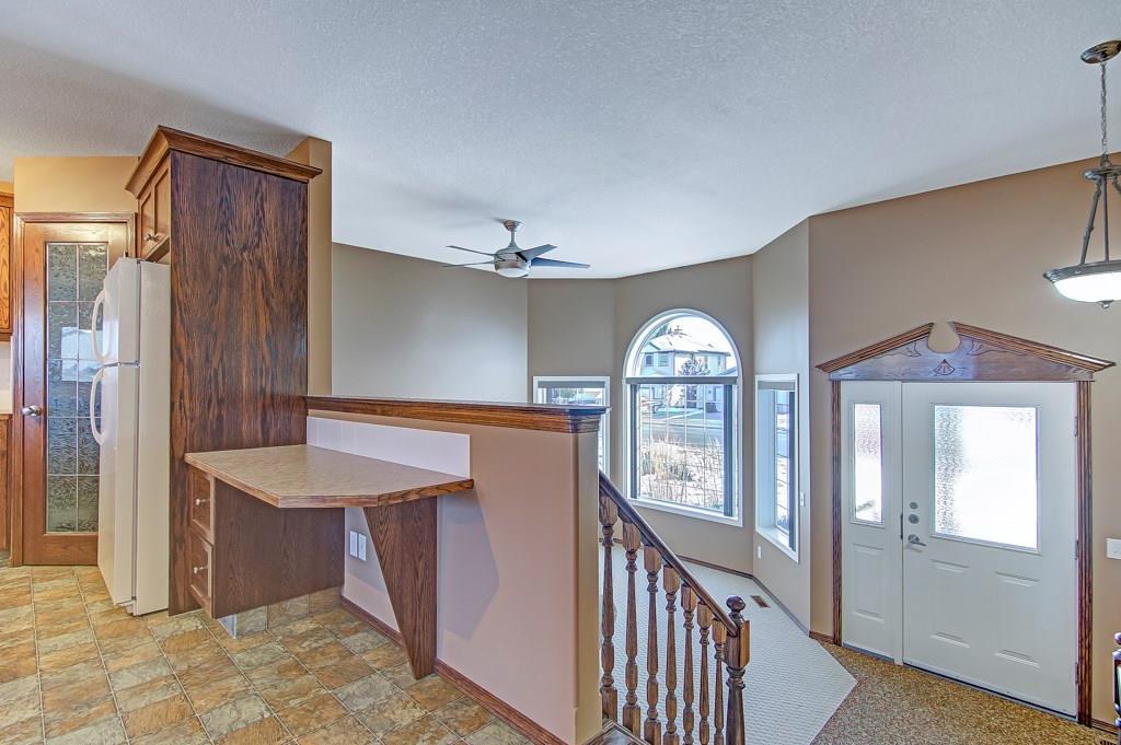 80 Hillview Road, Strathmore, AB, T1P 1T8 C4209525 Homes by Hayley