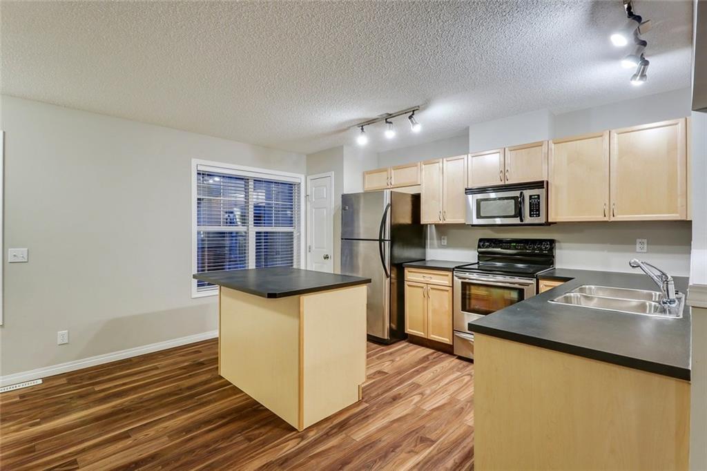 3210 New Brighton Gardens SE, Calgary, AB, T2Z 0A7 C4214779 Nathan