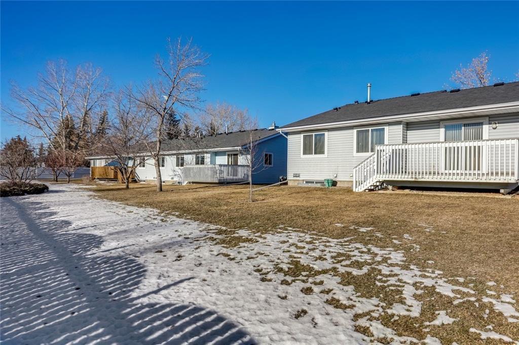 115 Lincoln Manor SW, Calgary, AB, T3E 7E3 C4218659 The Penley