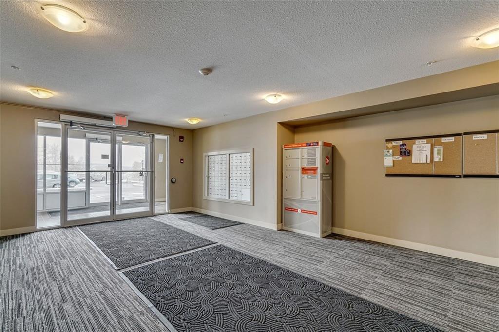 1217 625 Glenbow Drive, Cochrane, AB C4221457 Sarah Johnston